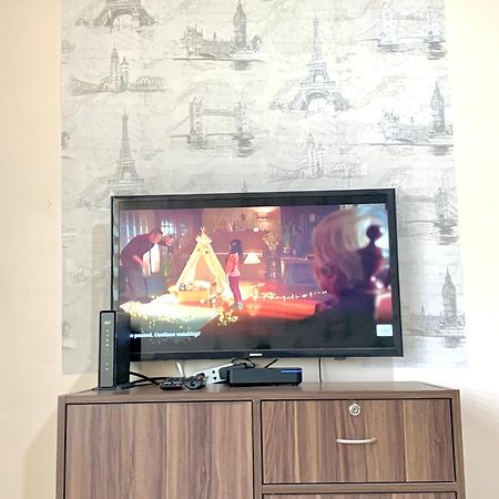 The Persimmon Studios Near Ayala And Sm City Cebu Εξωτερικό φωτογραφία