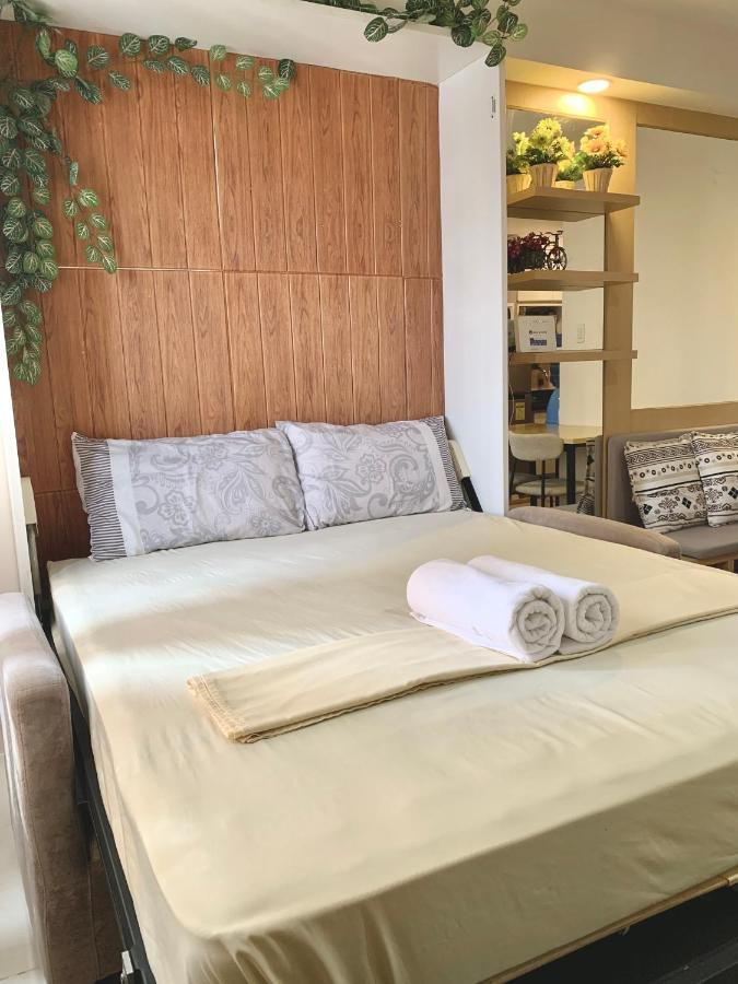 The Persimmon Studios Near Ayala And Sm City Cebu Εξωτερικό φωτογραφία