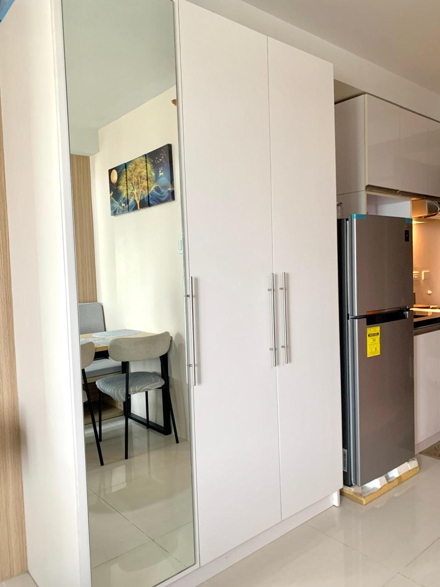 The Persimmon Studios Near Ayala And Sm City Cebu Δωμάτιο φωτογραφία