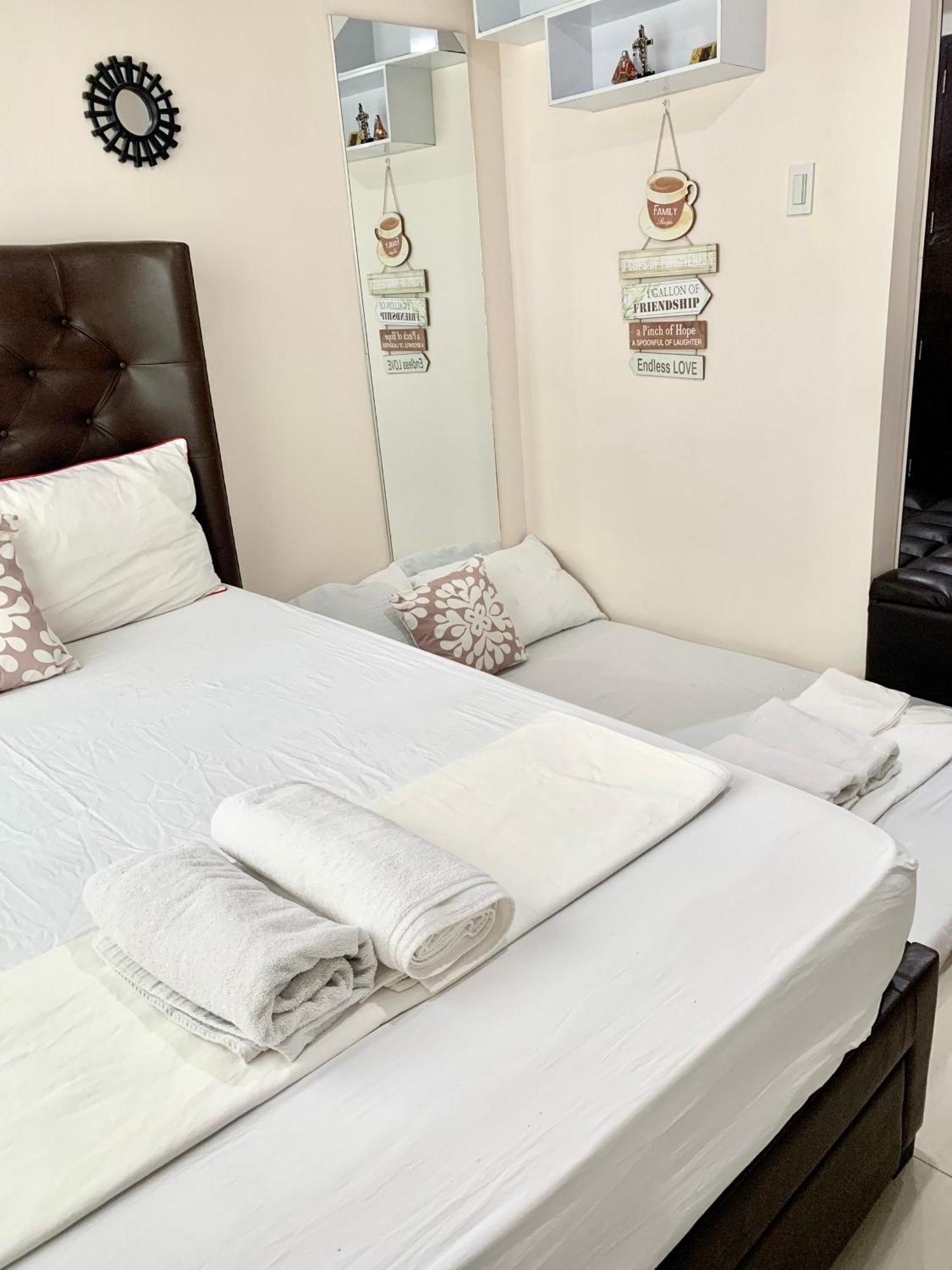 The Persimmon Studios Near Ayala And Sm City Cebu Δωμάτιο φωτογραφία