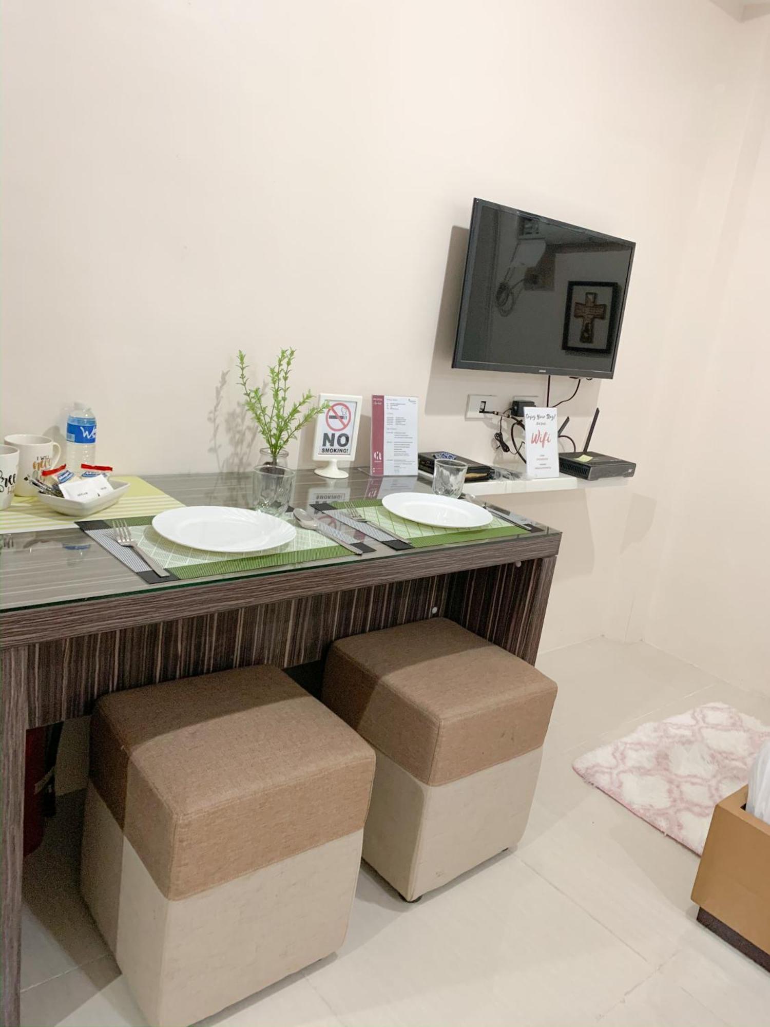The Persimmon Studios Near Ayala And Sm City Cebu Δωμάτιο φωτογραφία
