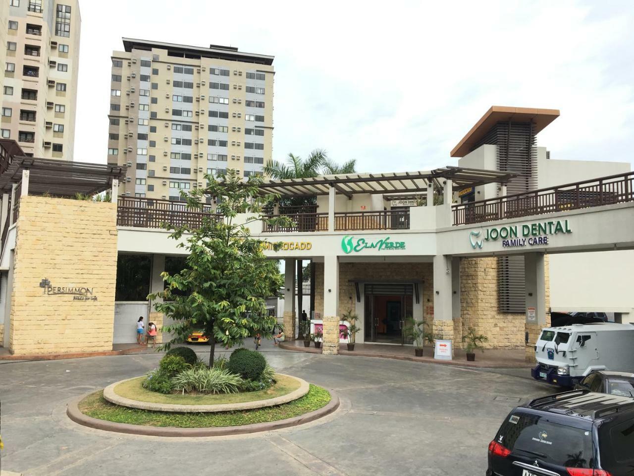 The Persimmon Studios Near Ayala And Sm City Cebu Εξωτερικό φωτογραφία